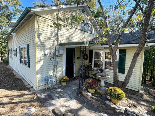 15 Linwood Ave, Eureka Springs, AR, 72632-3016 | Card Image