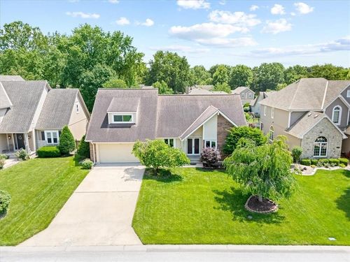 4071 Sw Royale Ct, Lee's Summit, MO, 64082-4728 | Card Image