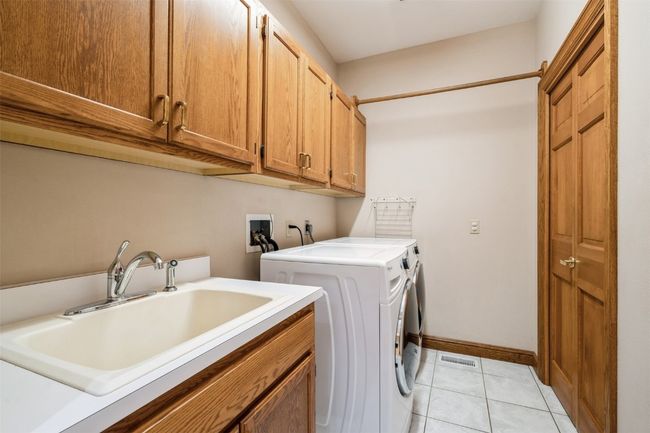 3519 Timber Ridge Trl, House other with 5 bedrooms, 3 bathrooms and null parking in Cedar Rapids IA | Image 20