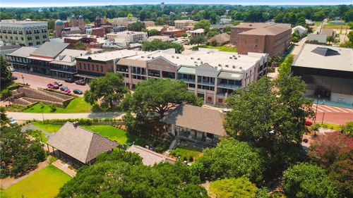 ste-307-780 Front St, Natchitoches, LA, 71457-4762 | Card Image