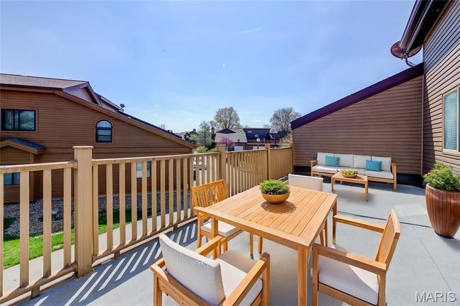Upper rooftop deck | Image 41