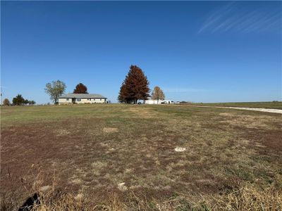 13820 W 319th Street, House other with 3 bedrooms, 3 bathrooms and null parking in Paola KS | Image 2