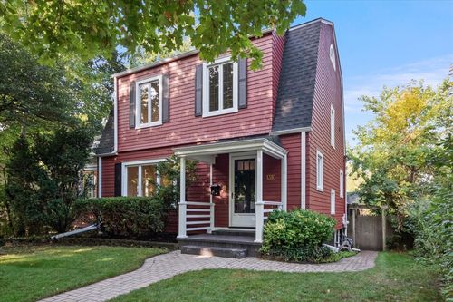 1310 Wesley Ave, Evanston, IL, 60201-4141 | Card Image