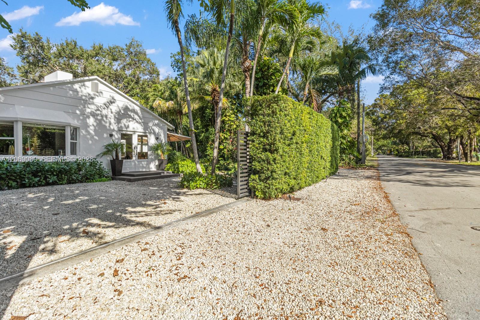 Residential Lease in Miami 2