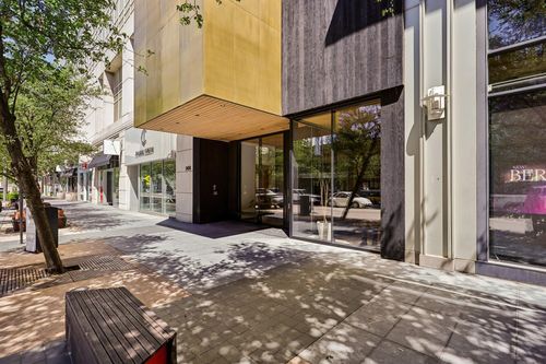 apt-832-2408 Victory Park Ln, Dallas, TX, 75219-7618 | Card Image