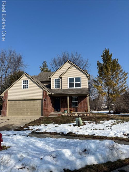 2663 Parasol Dr, Troy, MI, 48083-2454 | Card Image