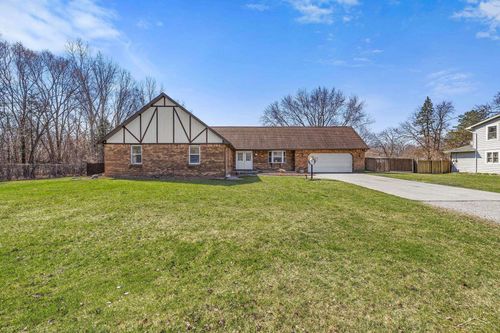 1815 Crescent Dr, Saginaw, MI, 48604-1601 | Card Image