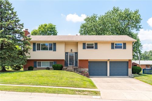 827 Moon Ct, Miamisburg, OH, 45342-3421 | Card Image