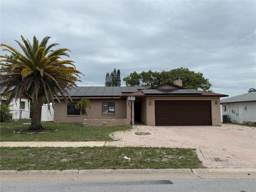 8825 Wabash Ln, PORT RICHEY, FL, 34668-2464 | Card Image