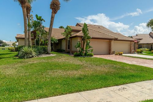 8057 Cassia Dr, Boynton Beach, FL, 33472-5021 | Card Image