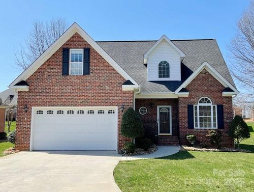 181 New Hampshire Ct, Mocksville, NC, 27028-4265 | Card Image