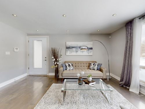 118 Kirker Ave, Scarborough, ON, M1G1N1 | Card Image