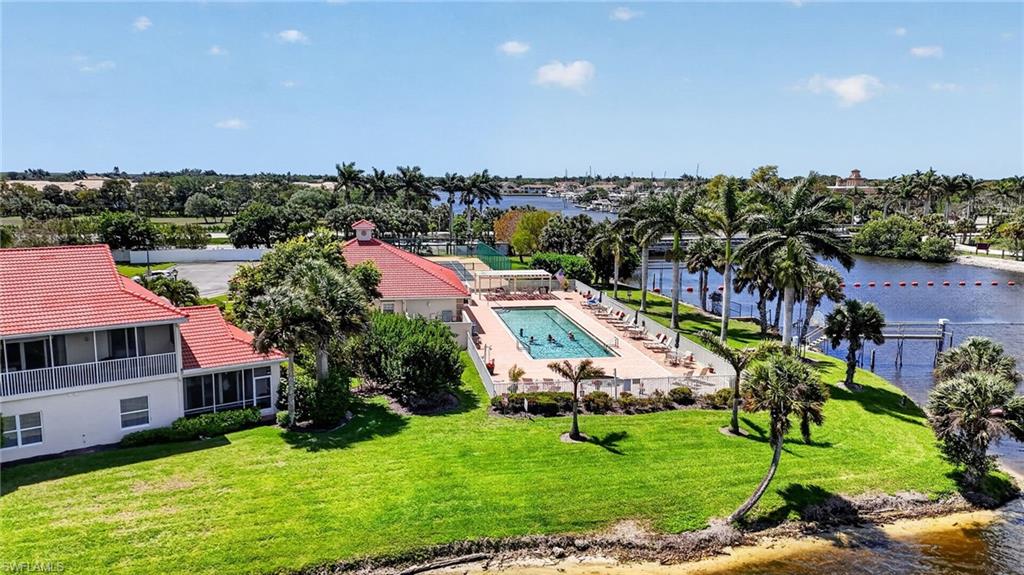Residential in NAPLES 2