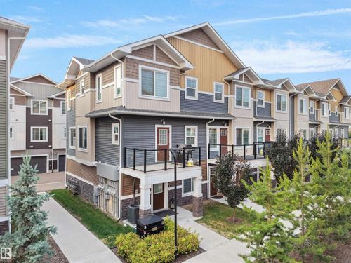 31-230 Edgemont Rd Nw, Edmonton, AB, T6M0Y8 | Card Image
