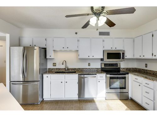 apt-1102-121 Washington Ave S, Minneapolis, MN, 55401-2129 | Card Image