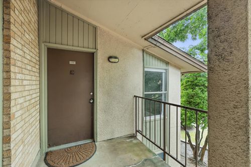 2136-12824 Midway Rd, Dallas, TX, 75244-6800 | Card Image