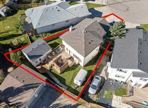 11 Cimarron Meadows Bay, Okotoks, AB, T1S2E4 | Card Image