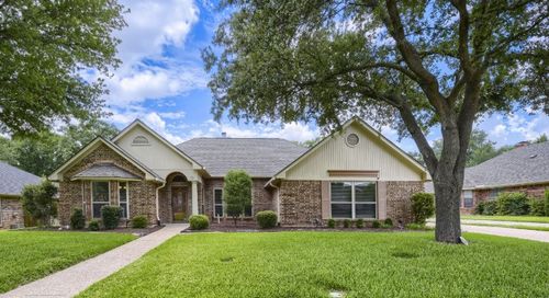 11 Kim Ct, Mansfield, TX, 76063-4862 | Card Image