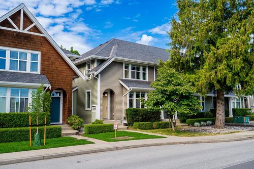 20581 84 Ave, Langley, BC, V2Y0P4 | Card Image