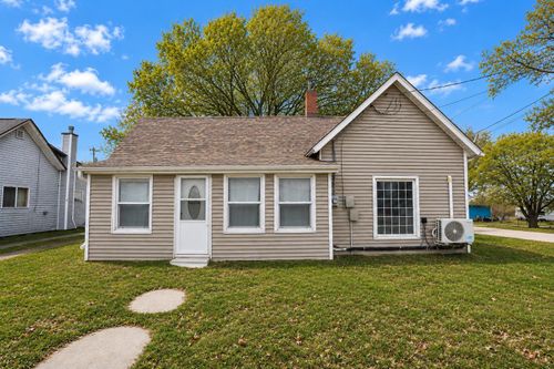 313 1st Ave, Collins, IA, 50055-1016 | Card Image