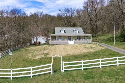 19271 Vineyard Rd, Canehill, AR, 72717-9662 | Card Image