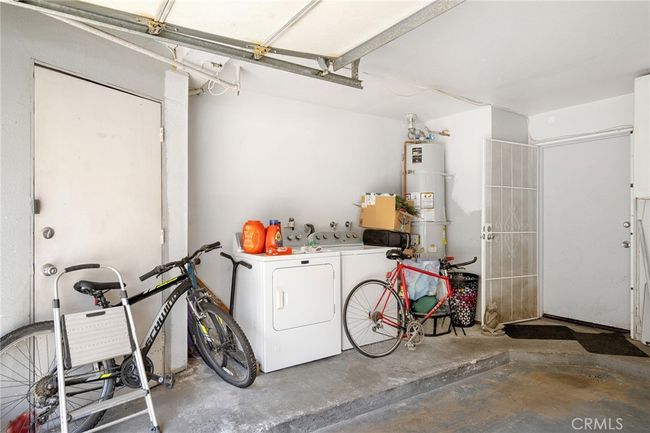 5 - 3827 W Avenue 41, Condo with 3 bedrooms, 3 bathrooms and 2 parking in LOS ANGELES CA | Image 30