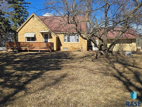 886 141st St Street, Pipestone, MN, 56164 | Card Image