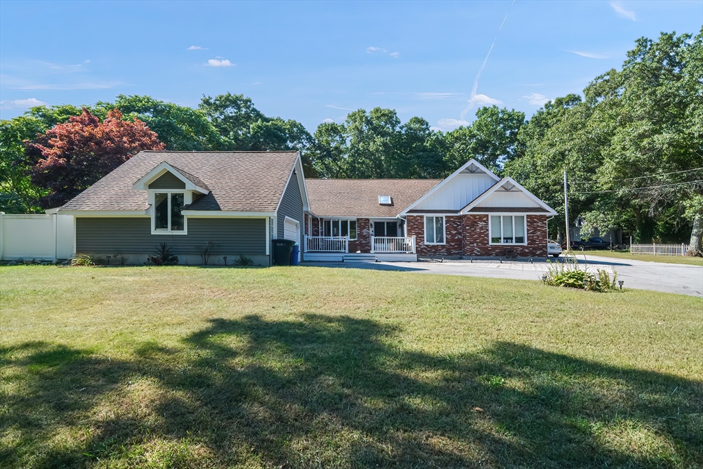 Bellingham Rd, Blackstone, MA 01504