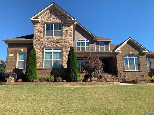 123 Forest Ridge Dr, Huntsville, AL, 35806-3101 | Card Image