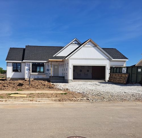 1260 Wildrye Ln, Oconomowoc, WI, 53066-3624 | Card Image
