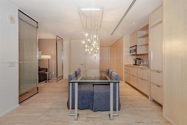 1001 - 9703 Collins Ave, Condo with 2 bedrooms, 2 bathrooms and null parking in Bal Harbour FL | Image 11