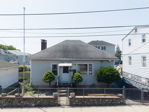 65 Beattie St, Fall River, MA, 02723-1415 | Card Image