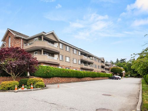 206-2239 152 St, Surrey, BC, V4A4P1 | Card Image