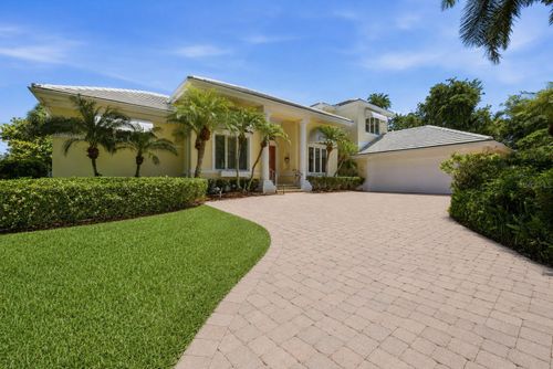 3344 Sabal Cove Ln, LONGBOAT KEY, FL, 34228-4157 | Card Image
