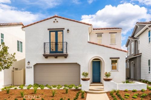 16341 Easton Ln, Santa Clarita, CA, 91350 | Card Image