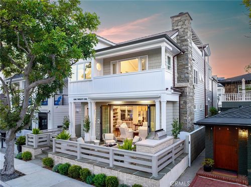 121 Garnet Ave, Newport Beach, CA, 92662-1008 | Card Image