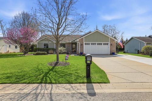 3111 Smugglers Ridge Dr, Commerce Twp, MI, 48390-1285 | Card Image