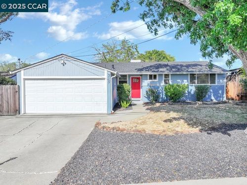 3117 Meadowbrook Dr, Concord, CA, 94519-2138 | Card Image