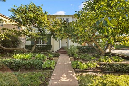 1534 Linda Vista Ave, Pasadena, CA, 91103-1955 | Card Image