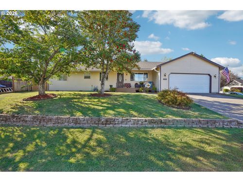 1308 Sw 2nd Ave, Battle Ground, WA, 98604-2839 | Card Image