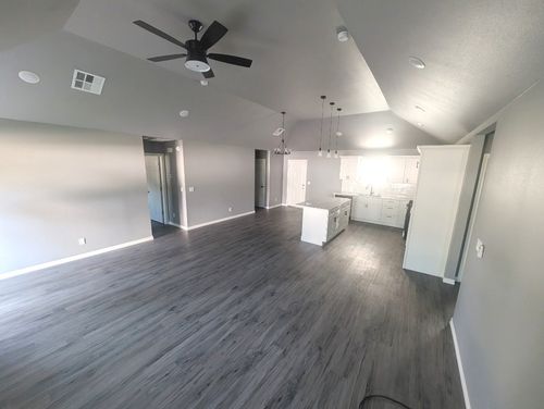 1024 E Pfendler Ave, Sapulpa, OK, 74066-3640 | Card Image