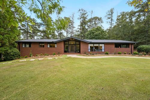 334 Luther Bailey Rd, Senoia, GA, 30276-2700 | Card Image