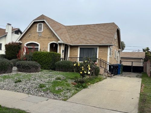 2047 W 78th St, Los Angeles, CA, 90047-2314 | Card Image