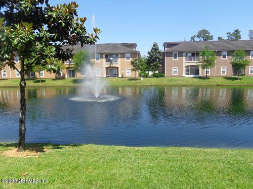8-9595 Amarante Cir, Jacksonville, FL, 32257-2405 | Card Image