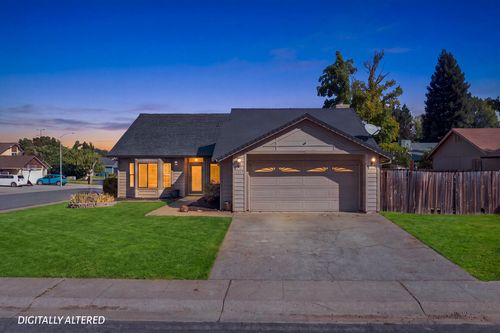 2512 Dewberry Dr, Redding, CA, 96003-9399 | Card Image