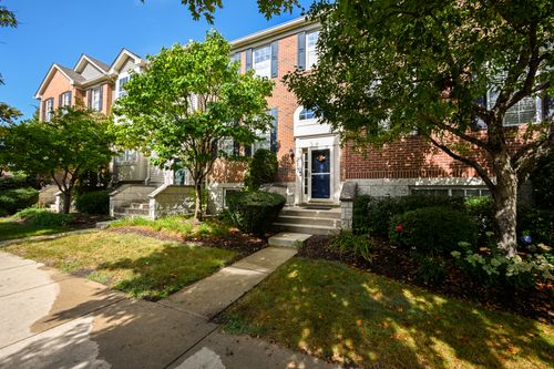 217 Willow Blvd, Willow Springs, IL, 60480-1627 | Card Image