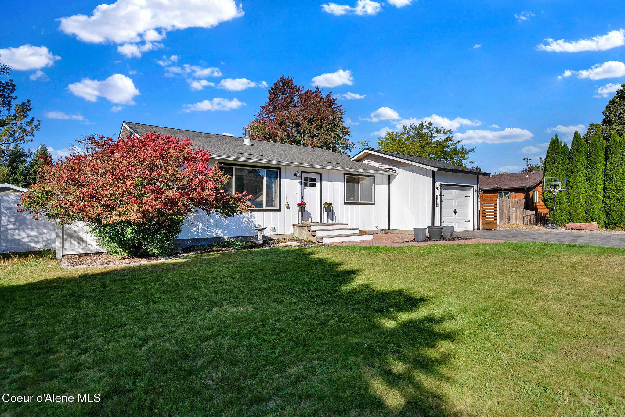 Sunview Ln, Hayden, ID 83835
