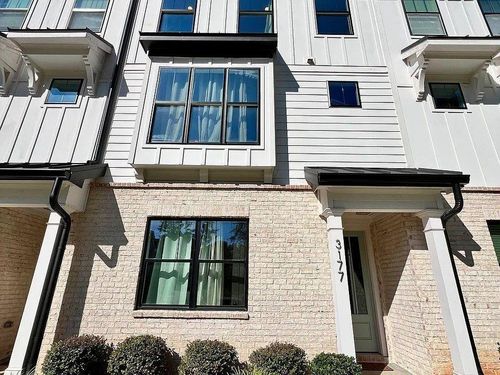 3177 Kincaid Dr, Decatur, GA, 30033-8302 | Card Image