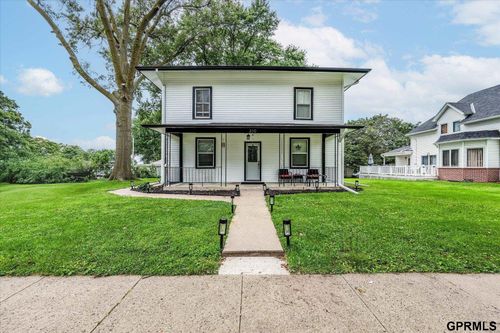 310 N Chestnut St, Avoca, IA, 51521-5142 | Card Image