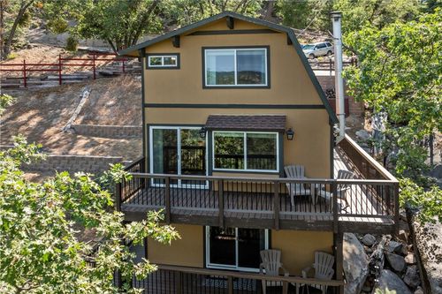 33475 Music Camp Rd, Arrowbear Lk, CA, 92382-7485 | Card Image